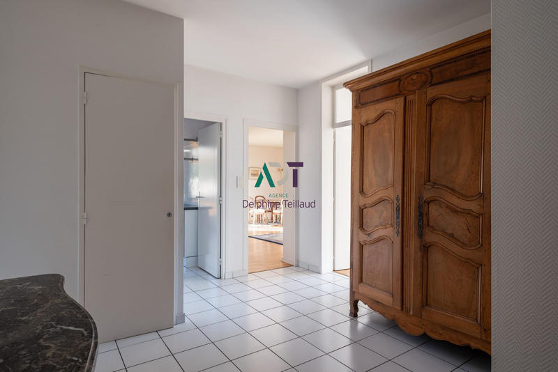Appartement - 93 m² - 3 pièces