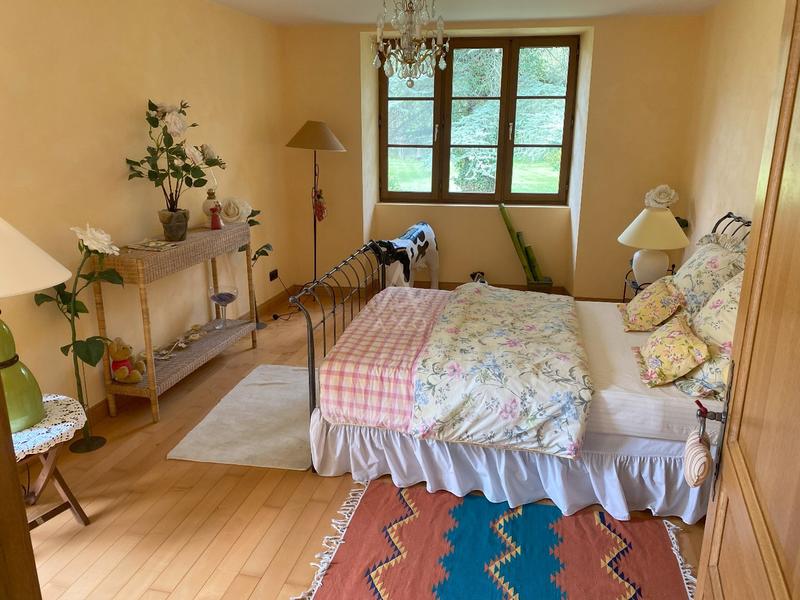 Propriété - 262 m² - 8 pièces