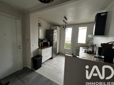 Appartement - 86 m² - 4 pièces