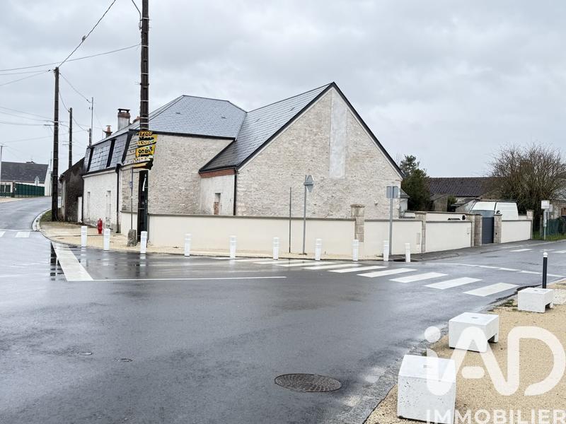 Maison - 218 m² - 8 pièces