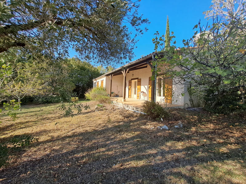 Maison - 180 m² - 9 pièces