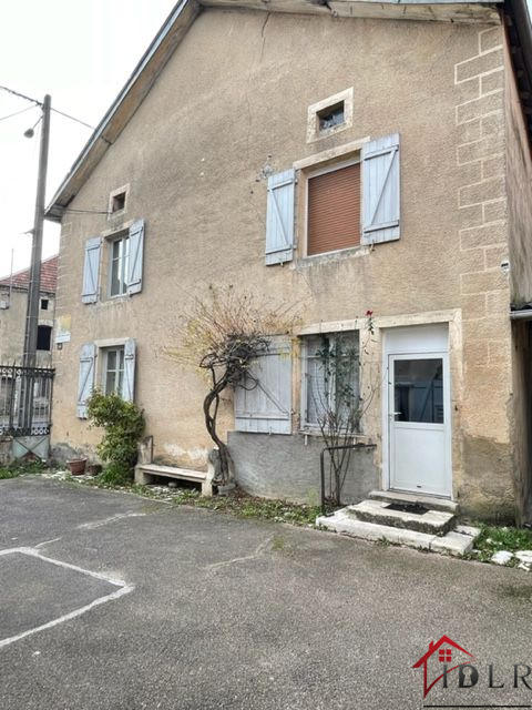 Maison - 320 m² - 11 pièces