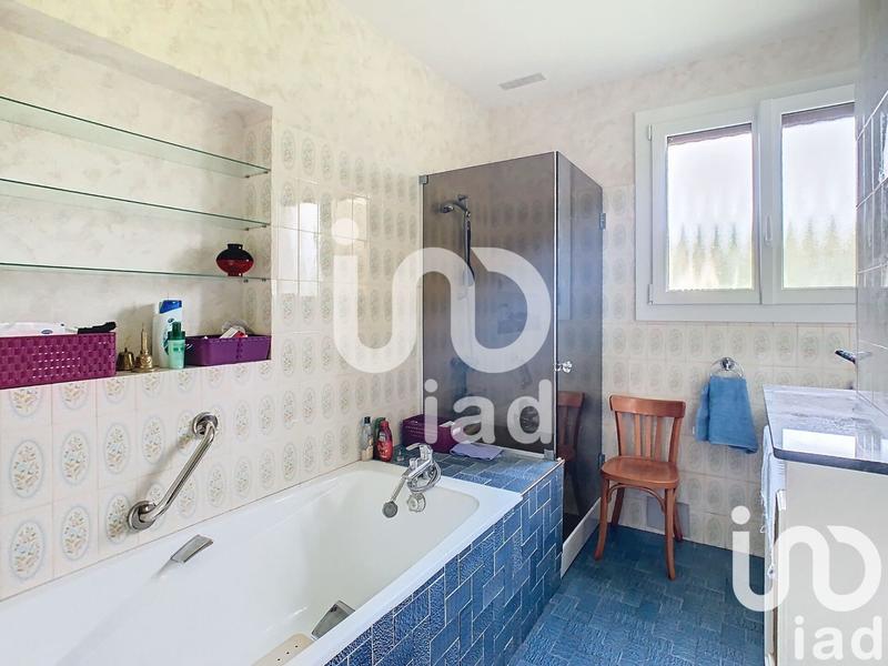 Maison - 170 m² - 8 pièces