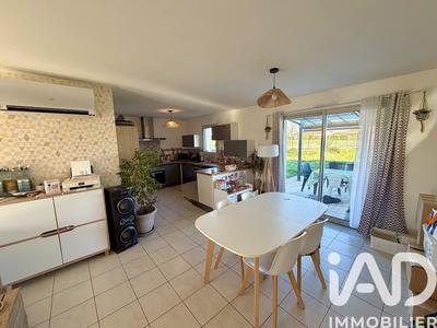 Maison - 81 m² - 5 pièces