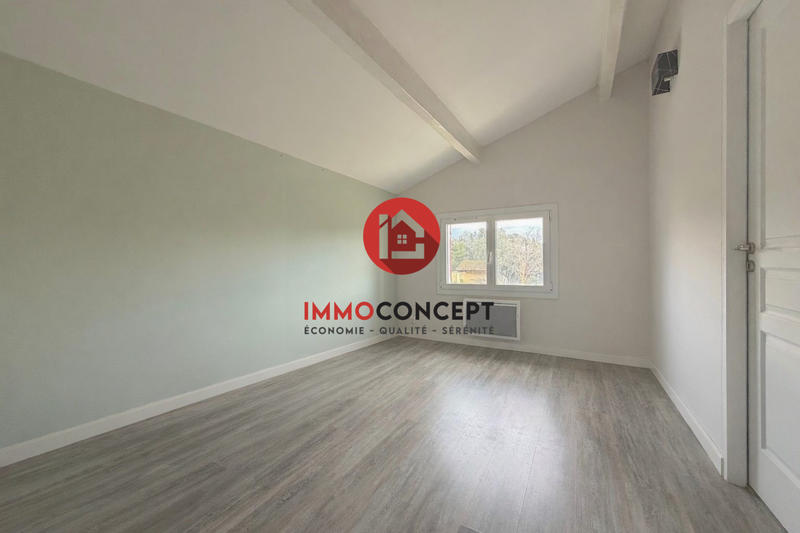 Maison traditionnelle - 160 m² - 6 pièces