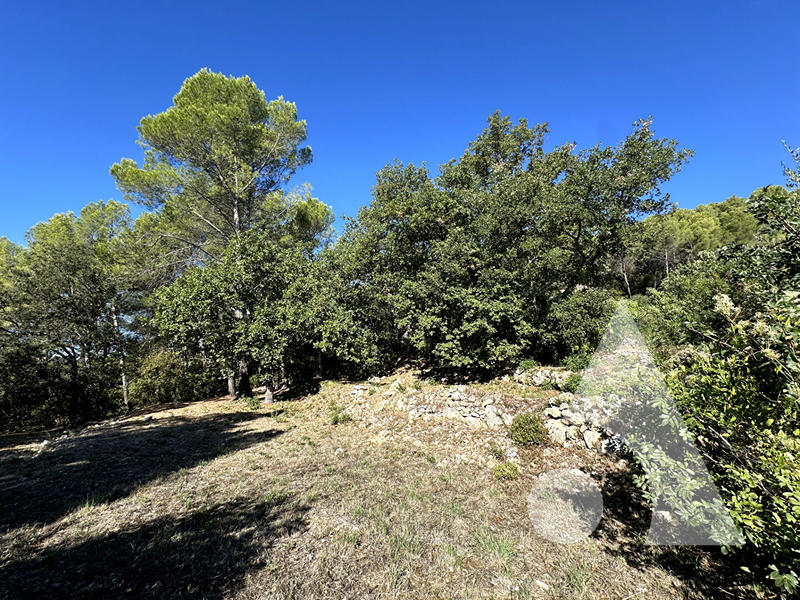 Terrain - 1 107 m²
