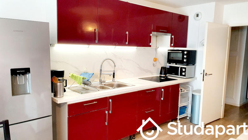 Chambre - 11 m² - 1 pièce