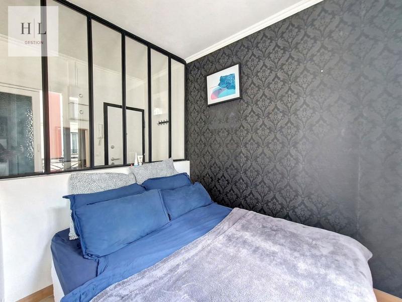 Studio - 25 m² - 1 pièce