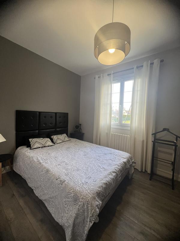 Maison - 104 m² - 6 pièces