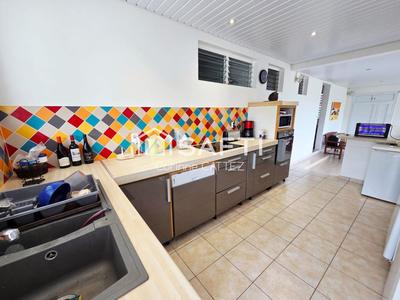 Maison - 140 m² - 6 pièces