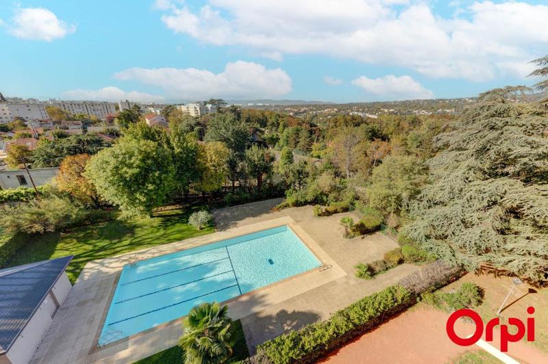 Appartement - 71 m² - 3 pièces