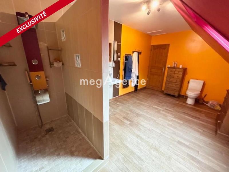 Maison - 175 m² - 7 pièces