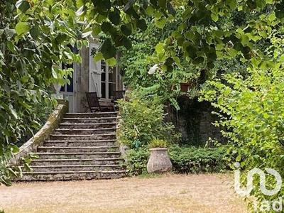 Maison - 365 m² - 14 pièces