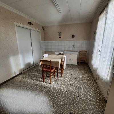 Maison - 81 m² - 4 pièces