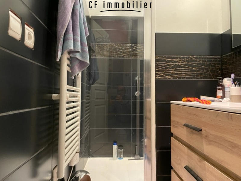 Maison - 210 m² - 7 pièces