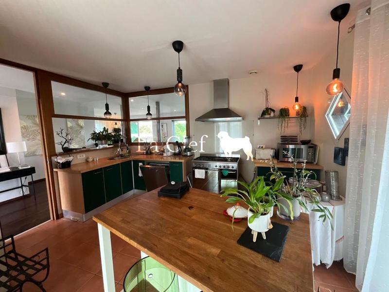 Villa - 190 m² - 7 pièces