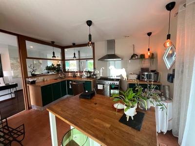 Villa - 190 m² - 7 pièces