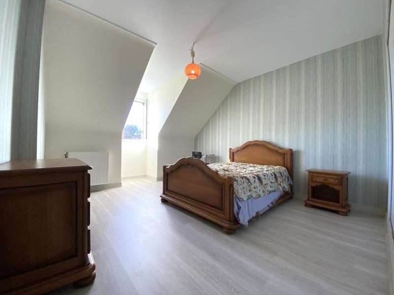 Maison - 162 m² - 7 pièces