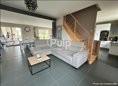 Maison - 140 m² - 7 pièces