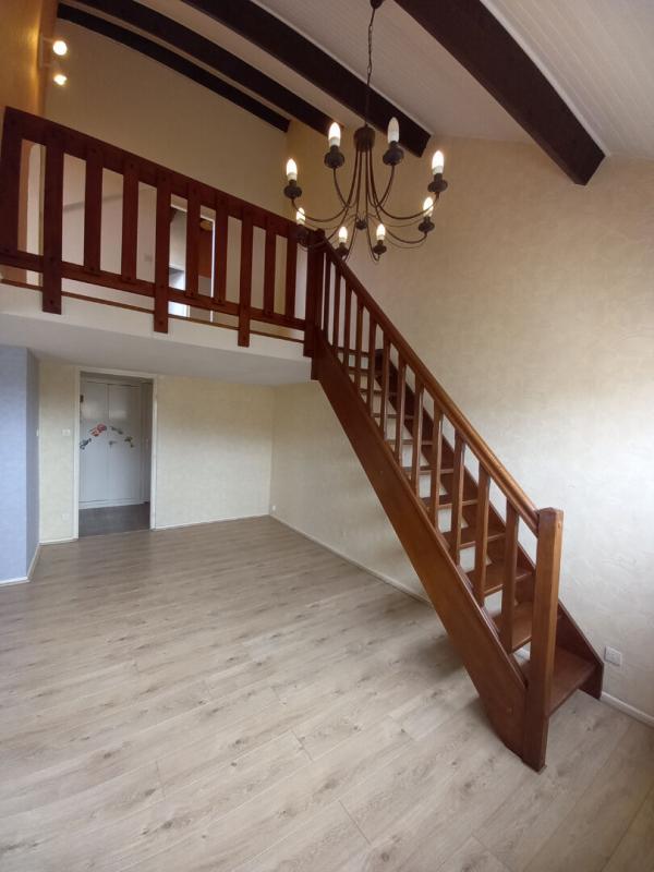 Appartement - 80 m² - 4 pièces