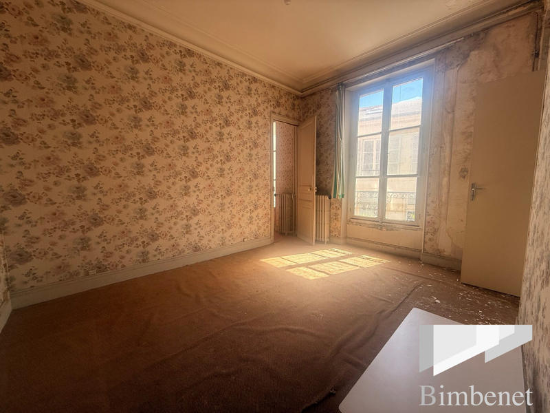 Appartement - 85 m² - 4 pièces