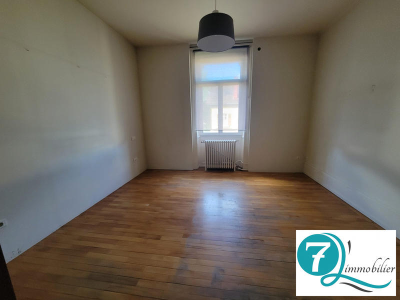 Maison - 200 m² - 10 pièces