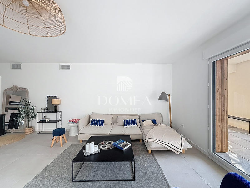 Appartement - 125 m² - 5 pièces