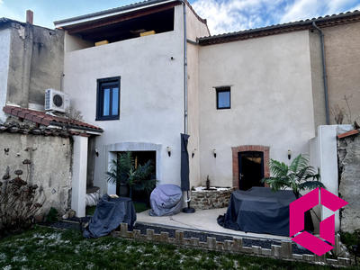 Maison traditionnelle - 105 m² - 5 pièces