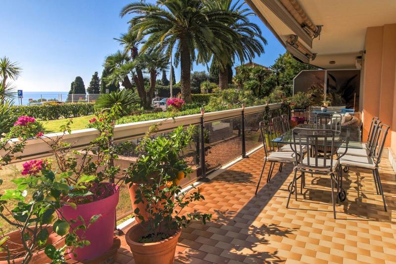 Appartement - 100 m² - 4 pièces