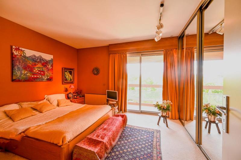 Maison d'architecte - 270 m² - 8 pièces