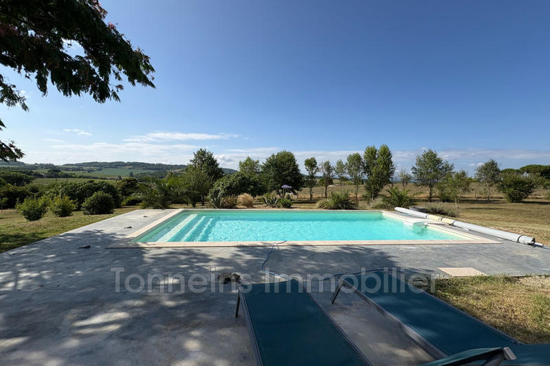 Maison - 196 m² - 5 pièces