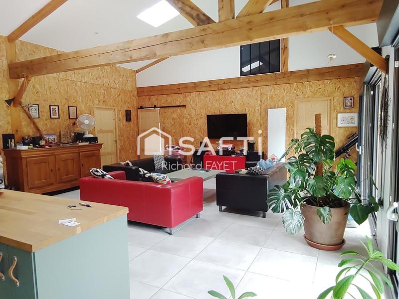 Maison - 150 m² - 5 pièces