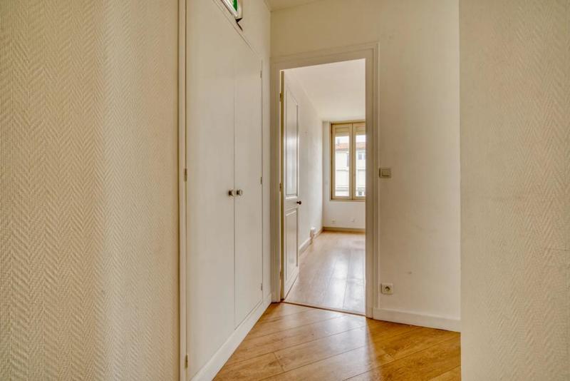 Appartement - 92 m² - 3 pièces