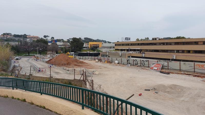 Local commercial - 187 m²