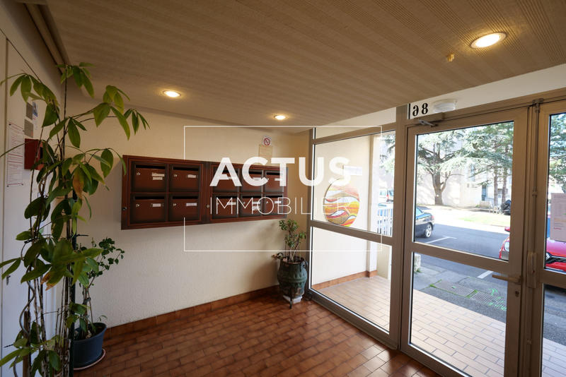 Appartement - 117 m² - 6 pièces