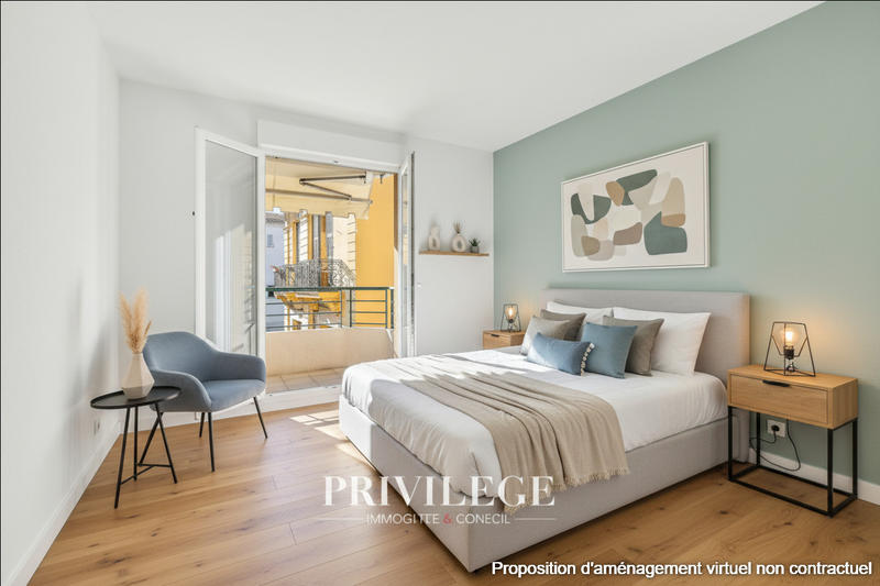 Appartement - 82 m² - 4 pièces