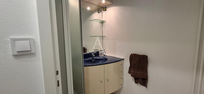 Appartement - 100 m² - 5 pièces