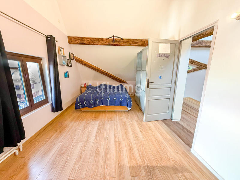 Maison - 283 m² - 7 pièces