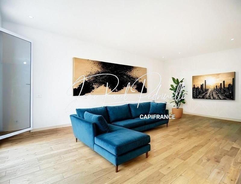 Appartement - 82 m² - 4 pièces