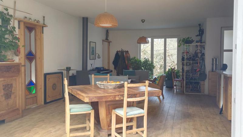 Maison - 96 m² - 4 pièces