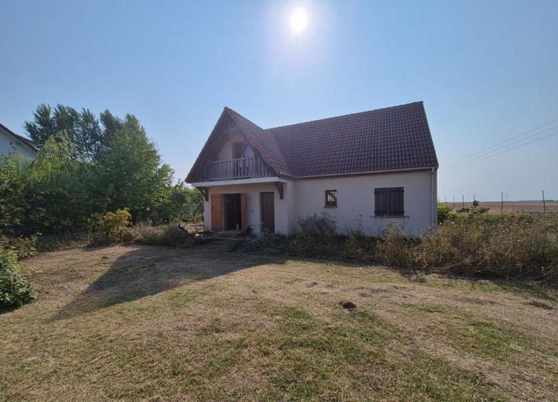 Maison - 160 m² - 1 pièce