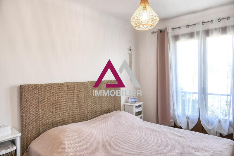 Villa - 89 m² - 5 pièces