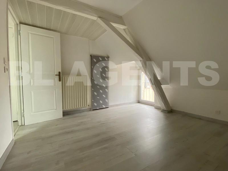 Maison ancienne - 177 m² - 9 pièces