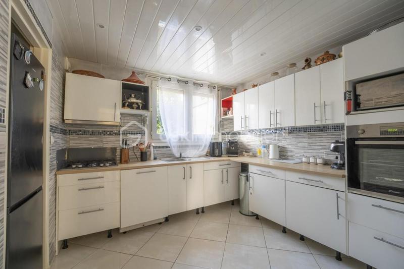 Maison - 77 m² - 4 pièces