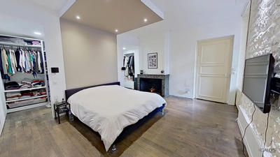 Maison ancienne - 282 m² - 7 pièces