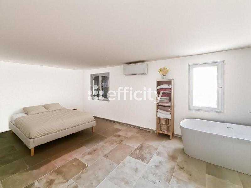 Maison - 126 m² - 5 pièces