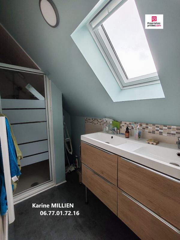 Maison - 104 m² - 6 pièces