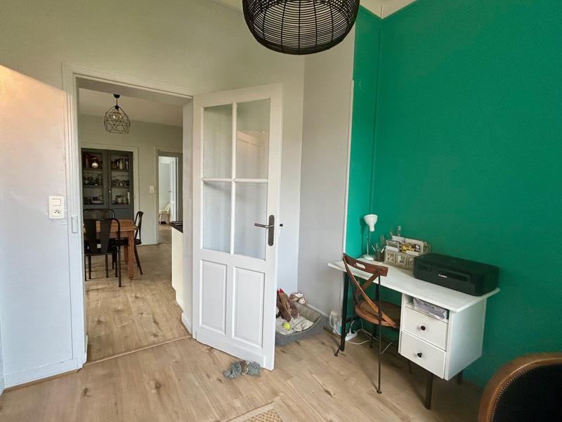 Maison traditionnelle - 109 m² - 6 pièces