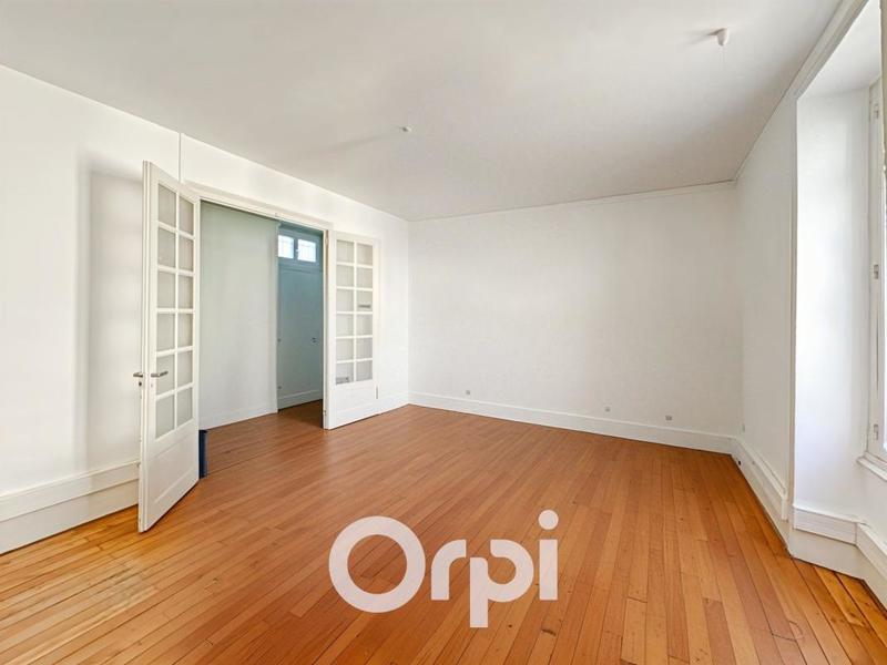 Appartement - 127 m² - 4 pièces