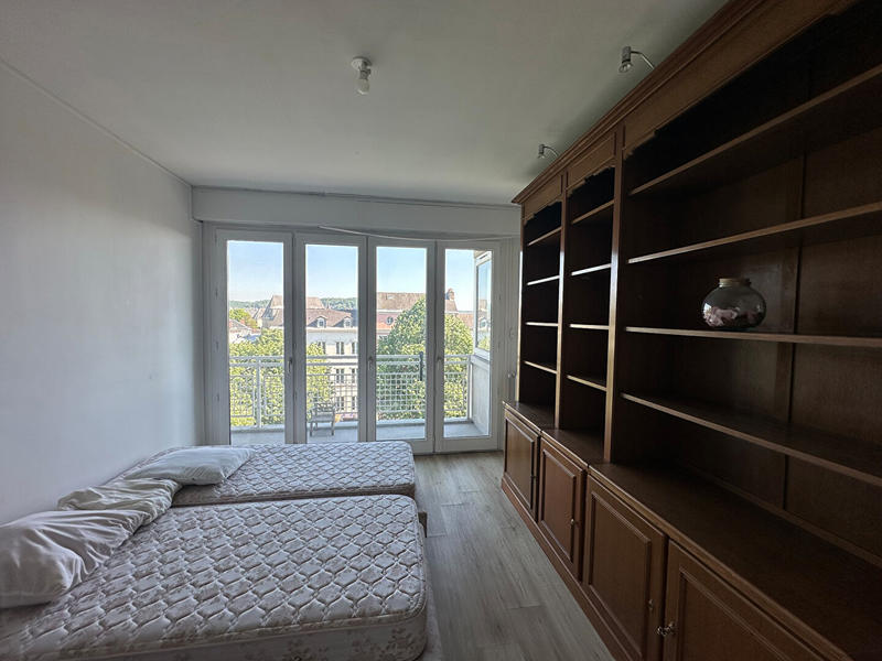 Appartement - 125 m² - 5 pièces